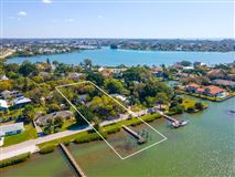 OVERSIZED WATERFRONT PROPERTY