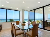 THREE BEDROOM HOME IN UNIQUE TENCON BEACH