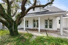 COASTAL CRAFTSMAN MEETS SOUTHERN CHARM