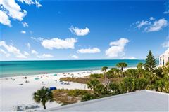 TRUE ISLAND ESCAPE WITH FULL GULF VIEWS