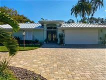 EXTRAORDINARY MAINLAND SARASOTA WATERFRONT HOME