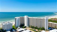THE BEST BEACH VIEWS ON SIESTA KEY
