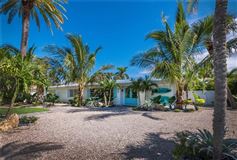NEWLY RENOVATED COCONUT COTTAGE