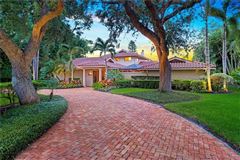 WATERFRONT HOME IN HARBOR ACRES