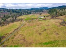 OWN YOUR OWN VALLEY IN HELVETIA