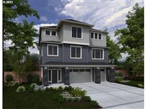 STUNNING NEW HOME