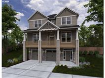 UNIQUE FLOOR PLAN IN THIS HOME WITH AWARD WINNING BUILDER