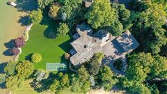EXCEPTIONAL LAKEFRONT HOME