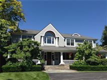 CUSTOM NANTUCKET INSPIRED HOME ON A HUGE LOT