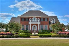 EXQUISITE 23-ACRE EQUESTRIAN ESTATE