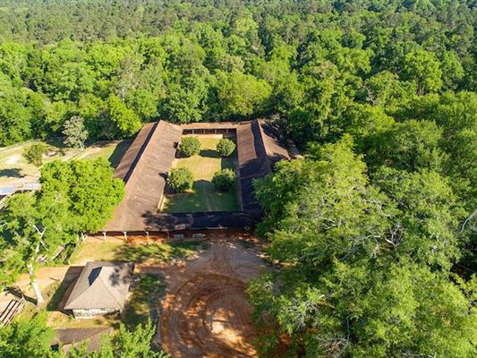 Historic Hitchcock Stables South Carolina Luxury Homes