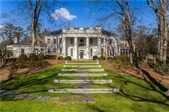 WHITE OAKS - EXCEPTIONAL GATED ESTATE