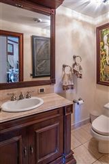 INVITING SINGLE-LEVEL LUXURY HOME