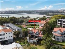 ENCHANTING SHOLTO SMITH ORIGINAL HOME
