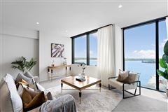 GORGEOUS HARBOUR VIEWS AT THE PACIFICA