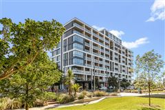 LARGE BRAND NEW TWO BEDROOM APARTMENT