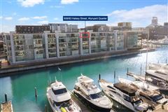 LUXURIOUS APARTMENT LOCATED NEAR WATERFRONT