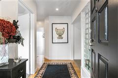 REFRESHING RENOVATION IN TRANQUIL LOCATION