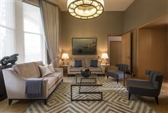LUXURY APARTMENT AT ONE KENSINGTON GARDENS