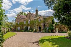 HUNSDONBURY