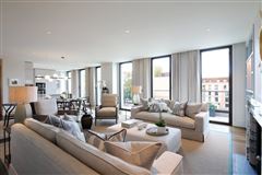INTELLIGENTLY DESIGNED CHELSEA RESIDENCE
