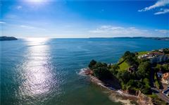 CLIFF HOUSE