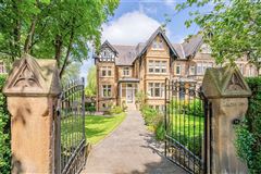 TURN OF THE CENTURY FAMILY HOME IN DUCHY ESTATE