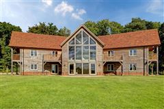 BEAU HOUSE