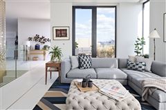 A SUPERB 7TH & 8TH FLOOR, 2 BED DUPLEX APARTMENT AT THE ICONIC TELEVISION CENTRE.