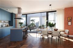 BEAUTIFUL TWO BEDROOM IN AN ICONIC BUILDING