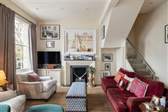 CHARMING DUPLEX FLAT IN THE HEART OF NOTTING HILL