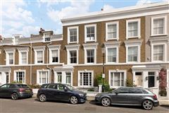 THIS CHARMING HOME BENEFITS FROM GOOD LIVING SPACE AS WELL AS A LOVELY GARDEN