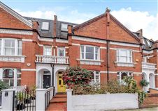 SPACIOUS HOME ON PRIME ROAD WITHIN THE PETERBOROUGH ESTATE