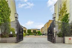 LUXURIOUS MODERN TOWNHOUSE IN THE HEART OF FULHAM