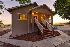 GREAT LOCATION IN CLARKSBURG