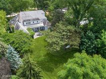 FABULOUS SOUTHEAST HINSDALE HOME