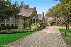 STUNNING ENGLISH TUDOR ESTATE