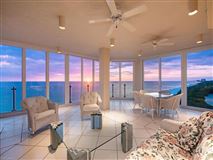 UNIQUE OPPORTUNITY IN SEAPOINT AT NAPLES CAY