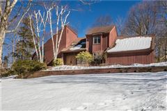 LOVINGLY UPDATED CONTEMPORARY