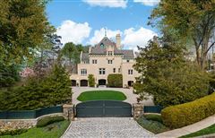 ONE OF A KIND SHIPPAN POINT HOME