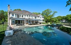WATERFRONT OASIS WITH BREATHTAKING VIEWS