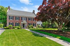 GORGEOUS GEORGIAN COLONIAL WITH HISTORIC CHARACTER IN SHIPPAN WATERFRONT COMMUNITY