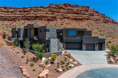 ELEGANT HOME IN THE VISTAS IN ENTRADA