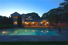 VERY PRIVATE, RENOVATED AND STYLISH RESIDENCE
