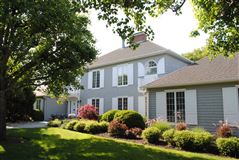 PRISTINE SOUTHAMPTON VILLAGE TRADITIONAL