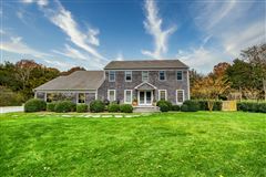 PRISTINE NORTH HAVEN HOME