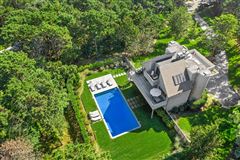NEWLY RENOVATED MODERN HOME