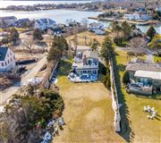 COMFORTABLE WATERFRONT HOME WITH PRIVATE DOCK