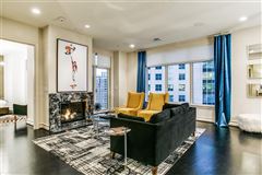 FINE CONTEMPORARY HOME