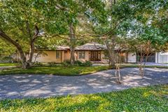 TIMELESS DESIGN IN A PRIME LOCATION